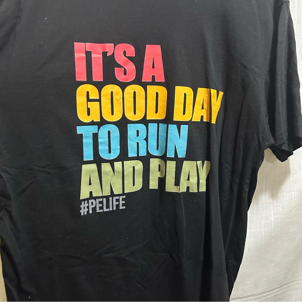 Circle Clothing t-shirt L